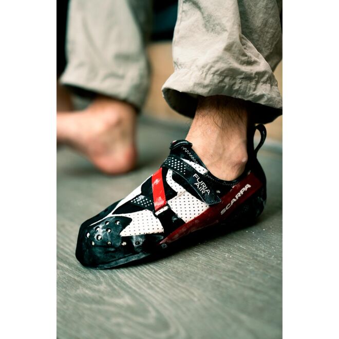 SCARPA Furia Air Ice/Rouge chaussons d'escalade
