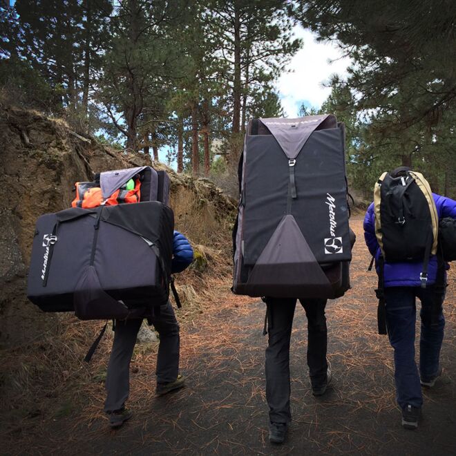 Metolius Shortstop crash pad boulder escalade