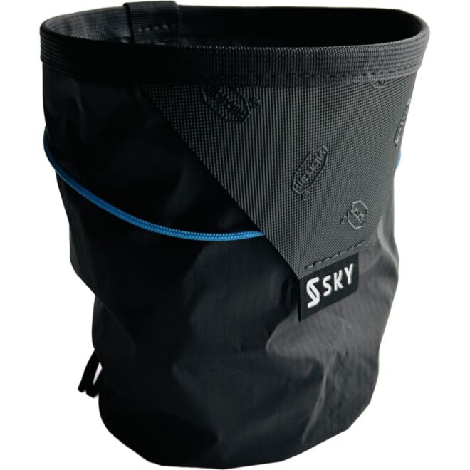 SKY Top chalk bag